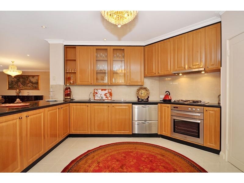 8 Ewing Drive, Hillarys WA 6025