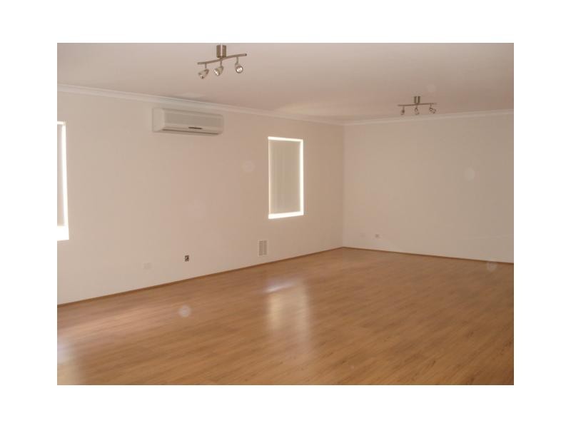 224 Ocean Keys Boulevard, Clarkson WA 6030