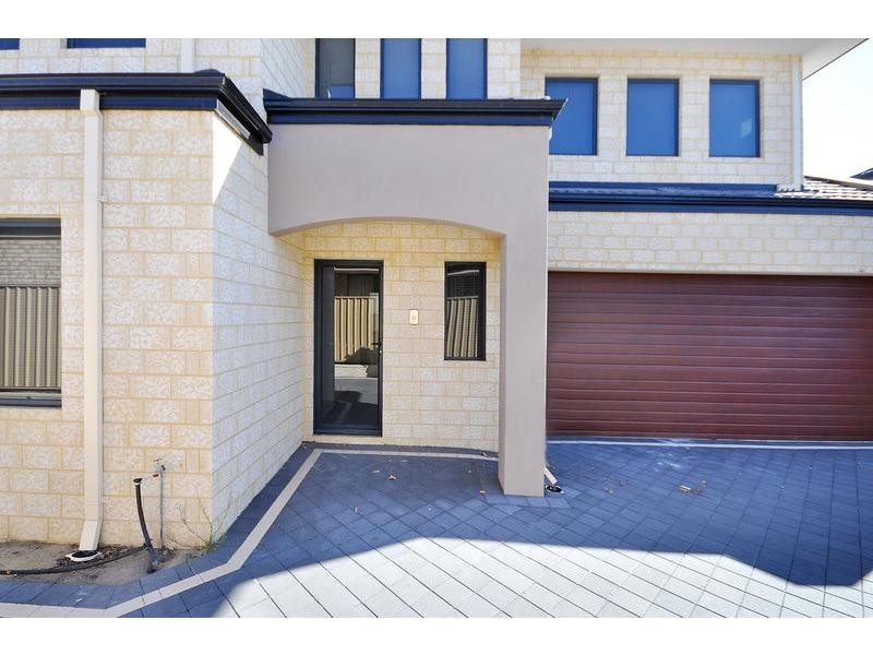 31B Nollamara Avenue, Nollamara WA 6061