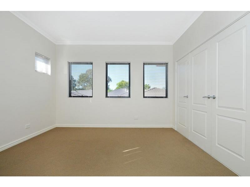 31B Nollamara Avenue, Nollamara WA 6061