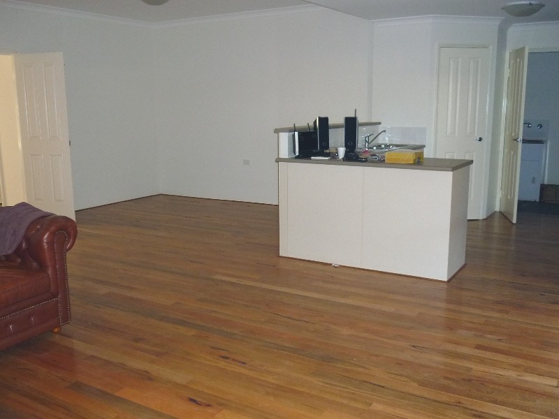 7 Koroit Way, Aveley WA 6069