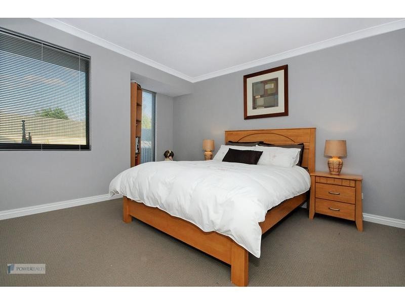 18 Rowntree Loop, Landsdale WA 6065