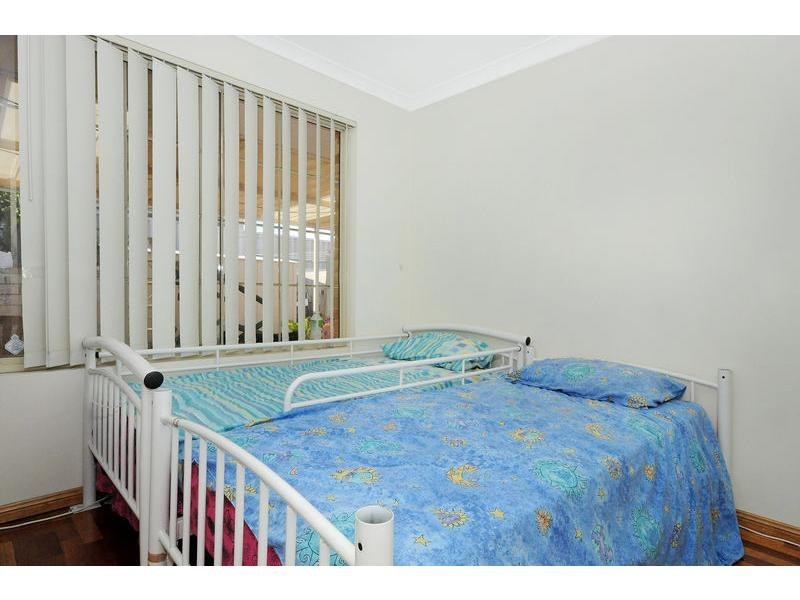 16 Tyndall Circuit, Alexander Heights WA 6064