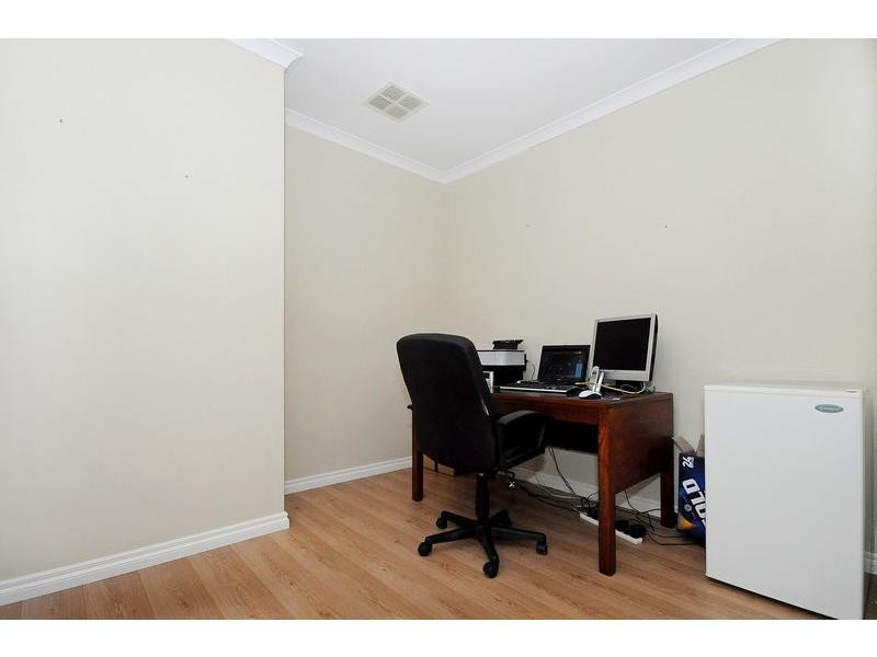 9 Hirani Link, Aveley WA 6069