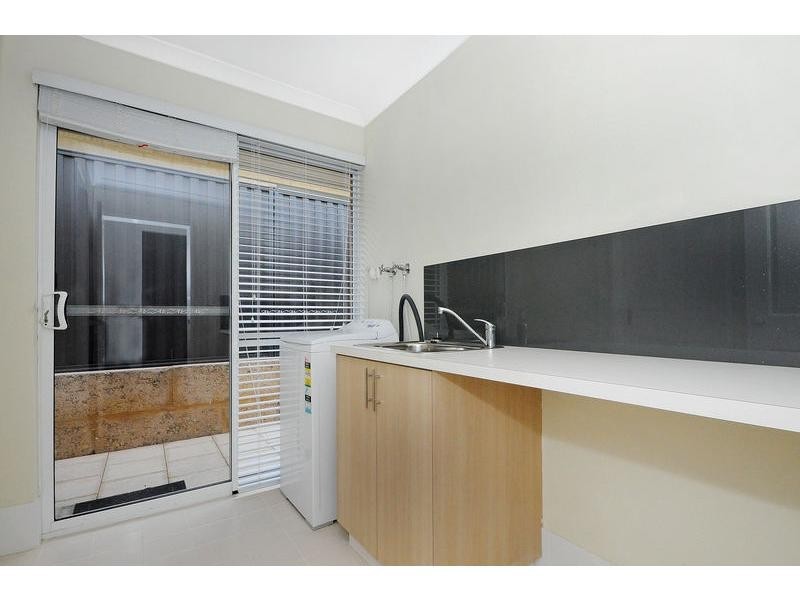 9 Hirani Link, Aveley WA 6069