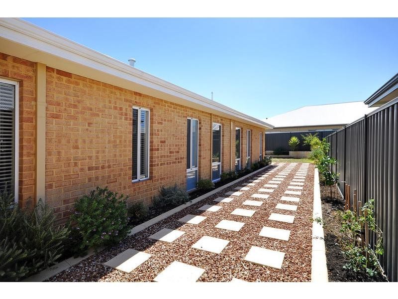 9 Hirani Link, Aveley WA 6069