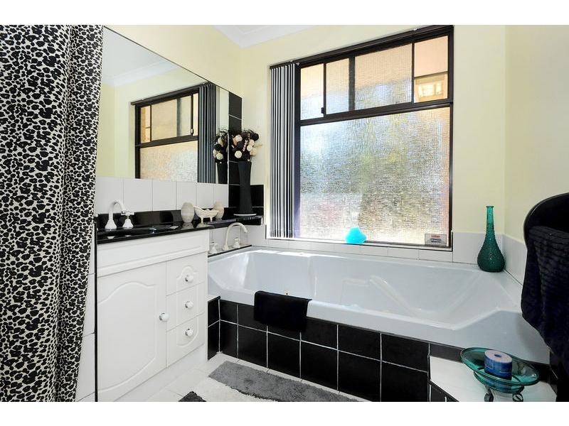 28A Halwest Way, Alexander Heights WA 6064