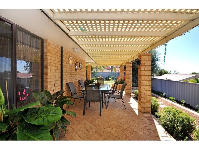 28A Halwest Way, Alexander Heights WA 6064