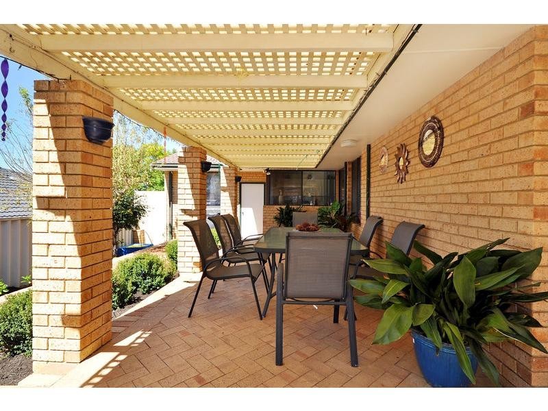 28A Halwest Way, Alexander Heights WA 6064