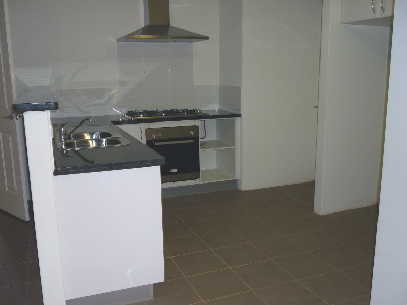 10 Vellum Loop, Aveley WA 6069