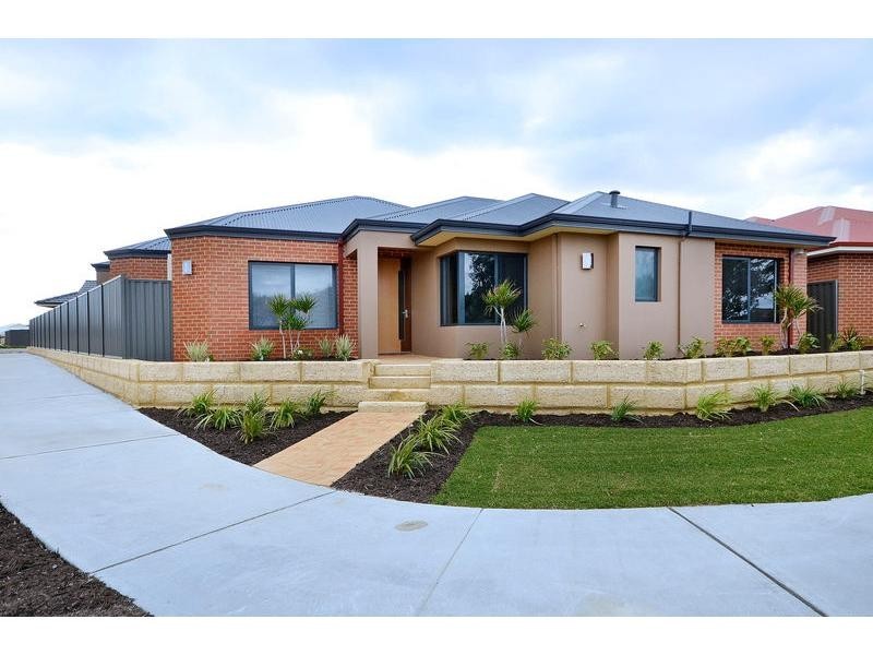 4 Vellum Loop, Aveley WA 6069
