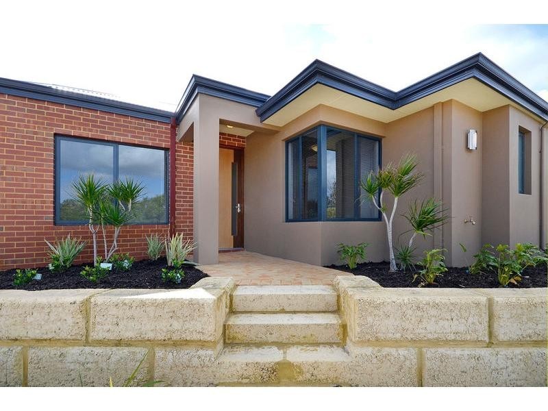 4 Vellum Loop, Aveley WA 6069