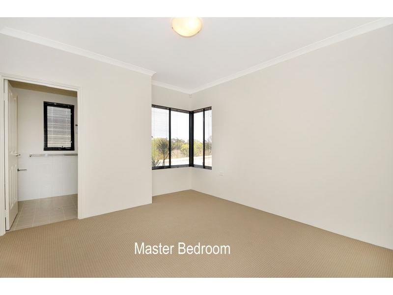 4 Vellum Loop, Aveley WA 6069