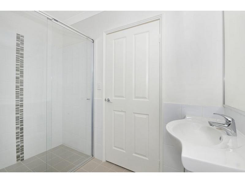 4 Vellum Loop, Aveley WA 6069