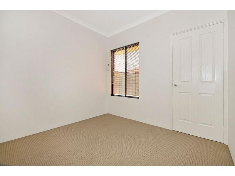 4 Vellum Loop, Aveley WA 6069