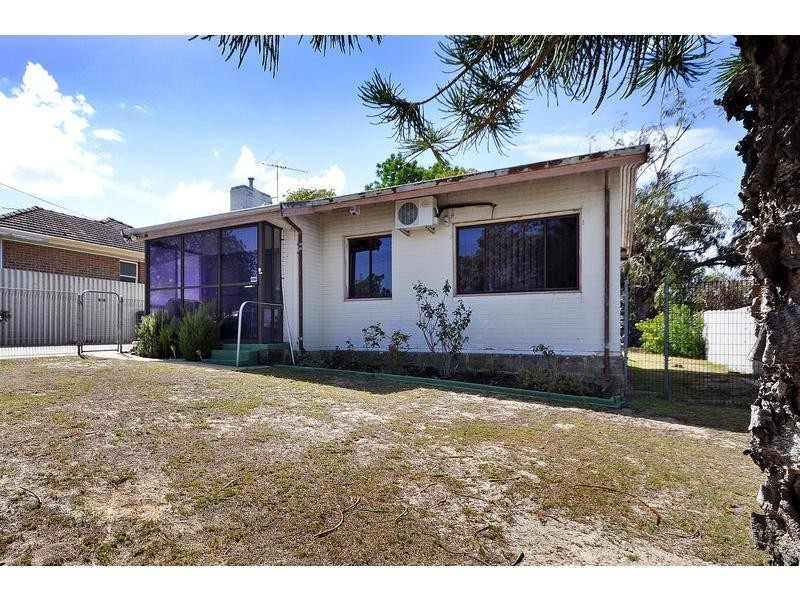 10 Wadhurst Street, Balga WA 6061