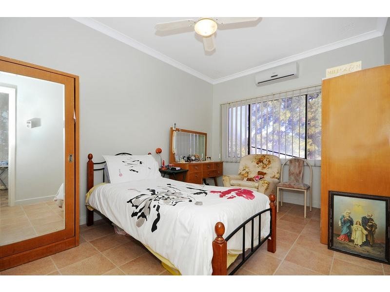 10 Wadhurst Street, Balga WA 6061