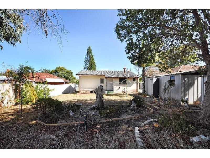 10 Wadhurst Street, Balga WA 6061