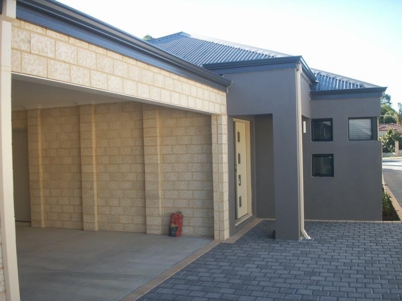 14B Montrose Street, Nollamara WA 6061