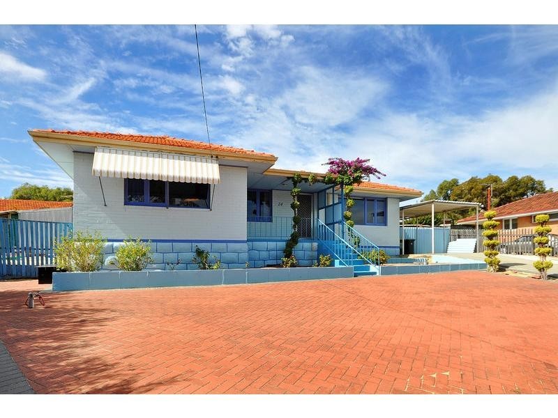24 Greville Way, Girrawheen WA 6064