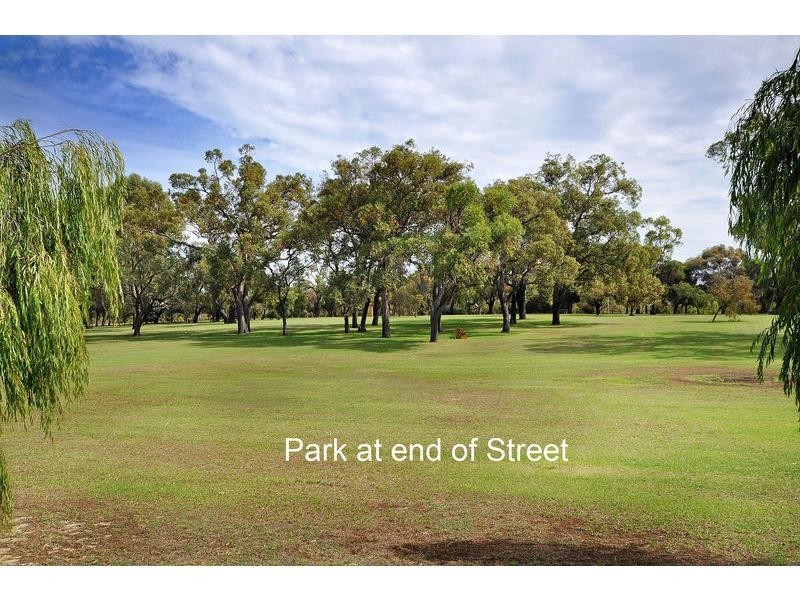 24 Greville Way, Girrawheen WA 6064