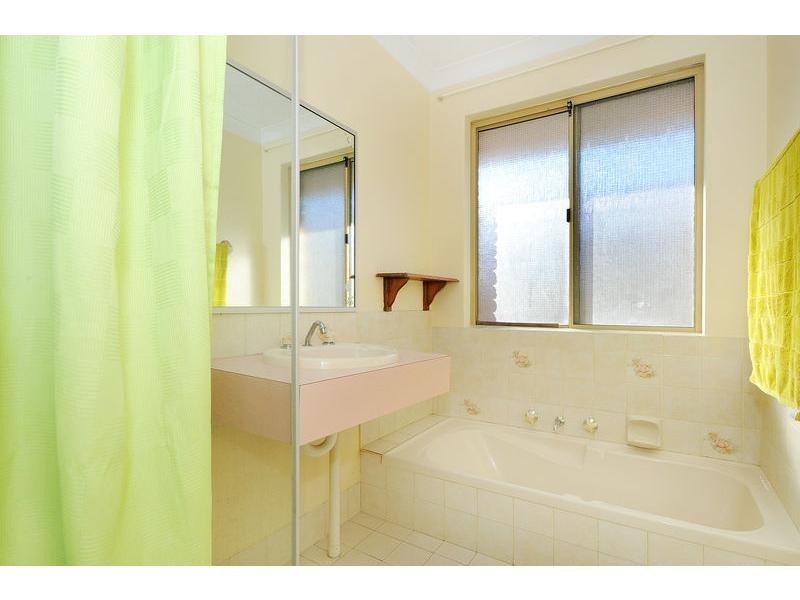 196 Altone Road, Beechboro WA 6063