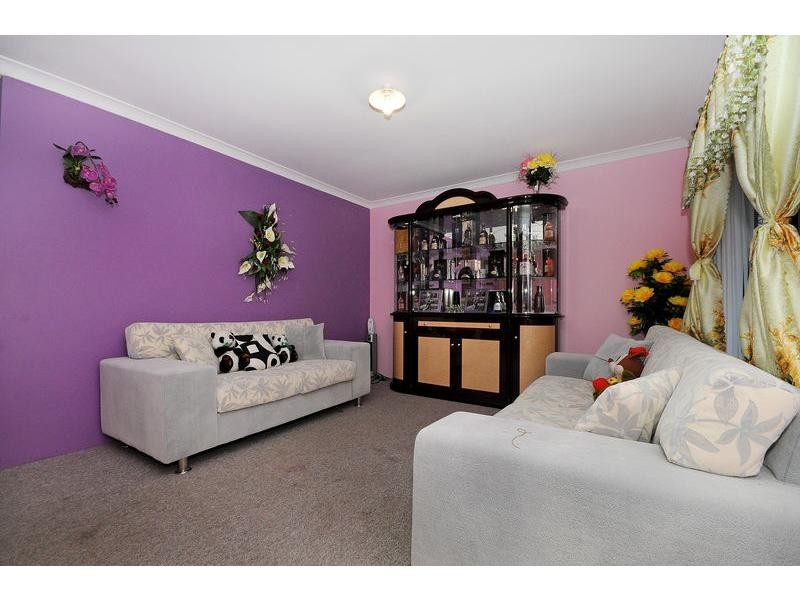 17 Peran Street, Beechboro WA 6063