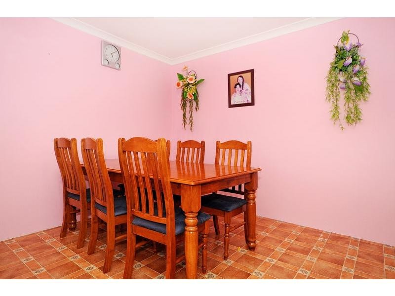 17 Peran Street, Beechboro WA 6063