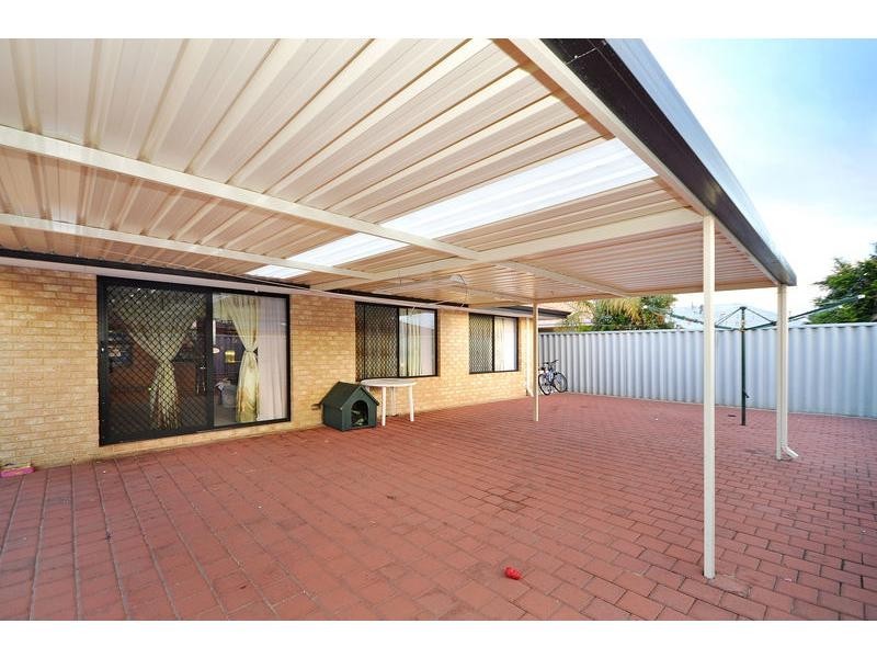 17 Peran Street, Beechboro WA 6063