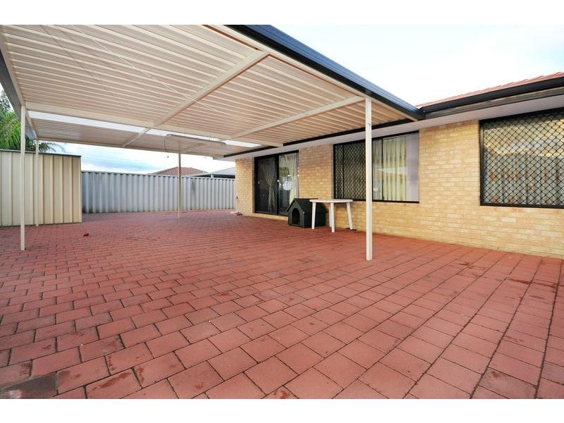 17 Peran Street, Beechboro WA 6063