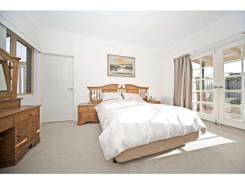 16 Bluewater Rise, Mullaloo WA 6027