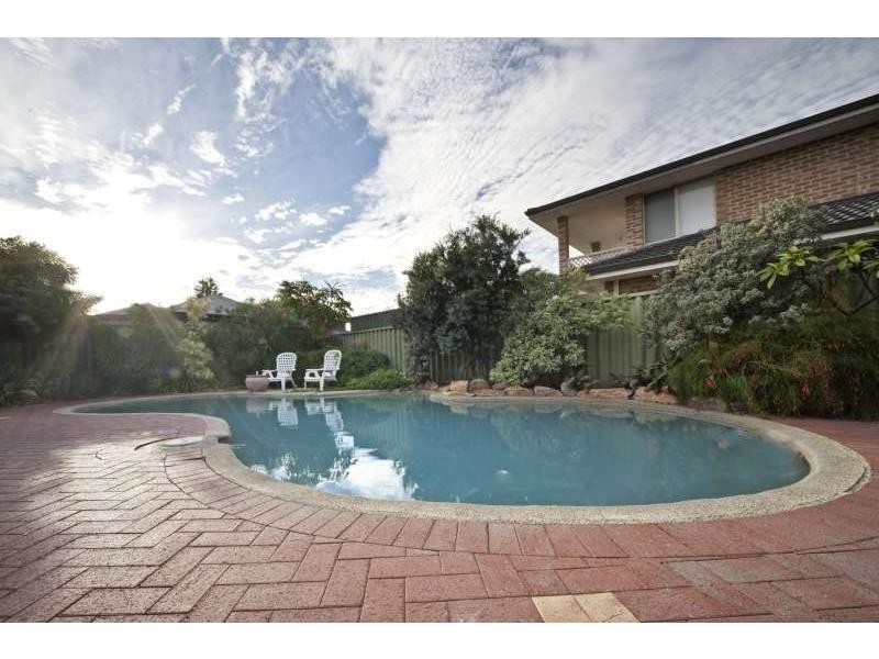 16 Bluewater Rise, Mullaloo WA 6027