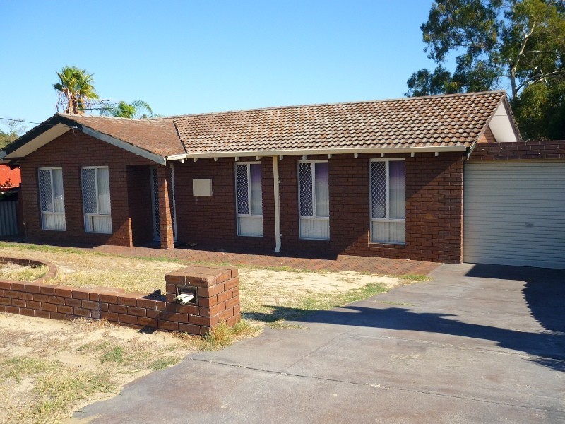 61 Blackmore Avenue, Girrawheen WA 6064