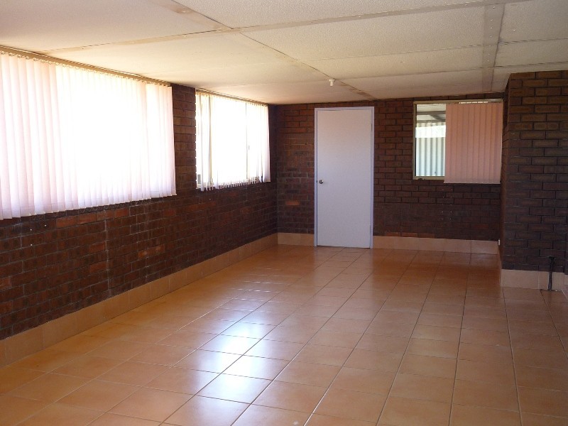 61 Blackmore Avenue, Girrawheen WA 6064