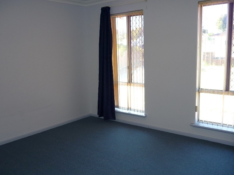 61 Blackmore Avenue, Girrawheen WA 6064