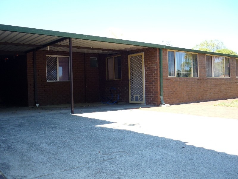 61 Blackmore Avenue, Girrawheen WA 6064