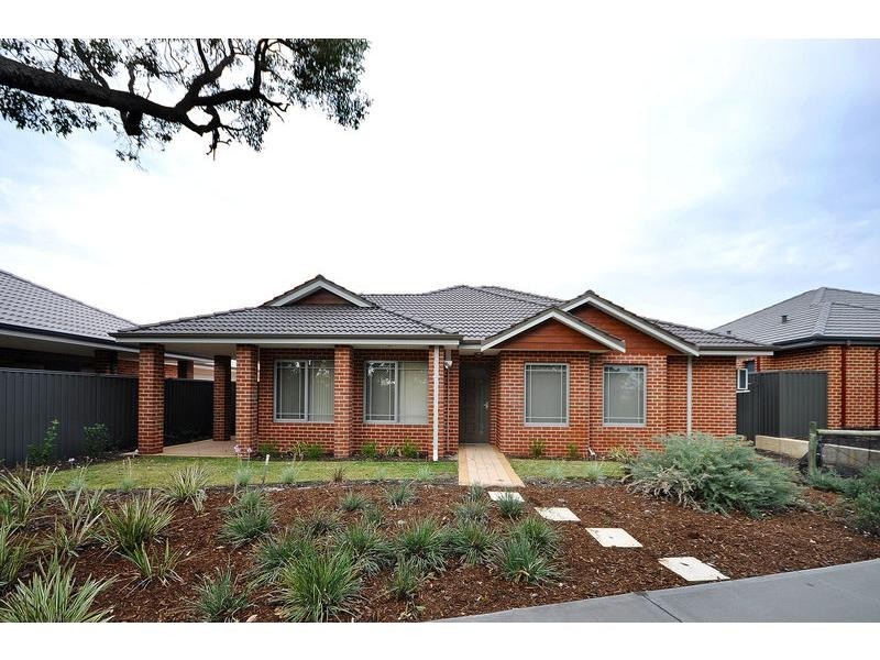 21 Ollave Circuit, Aveley WA 6069