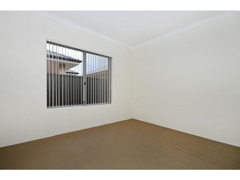 21 Ollave Circuit, Aveley WA 6069