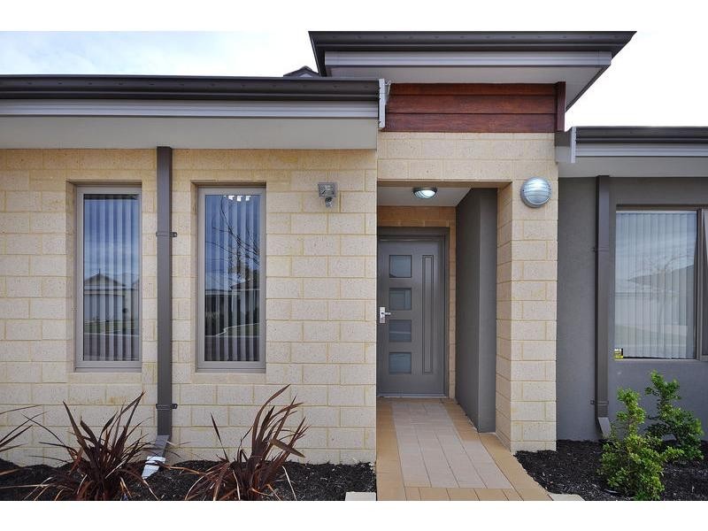 25 Ollave Circuit, Aveley WA 6069