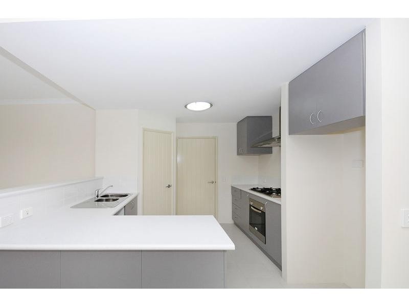 25 Ollave Circuit, Aveley WA 6069