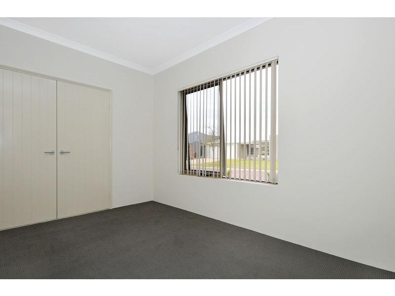 25 Ollave Circuit, Aveley WA 6069