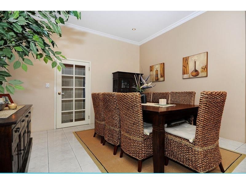 17 Collison Place, Marangaroo WA 6064