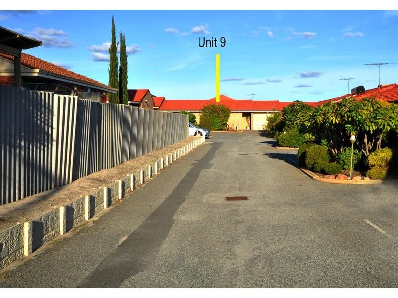 9/303 Wharf Street, Queens Park WA 6107