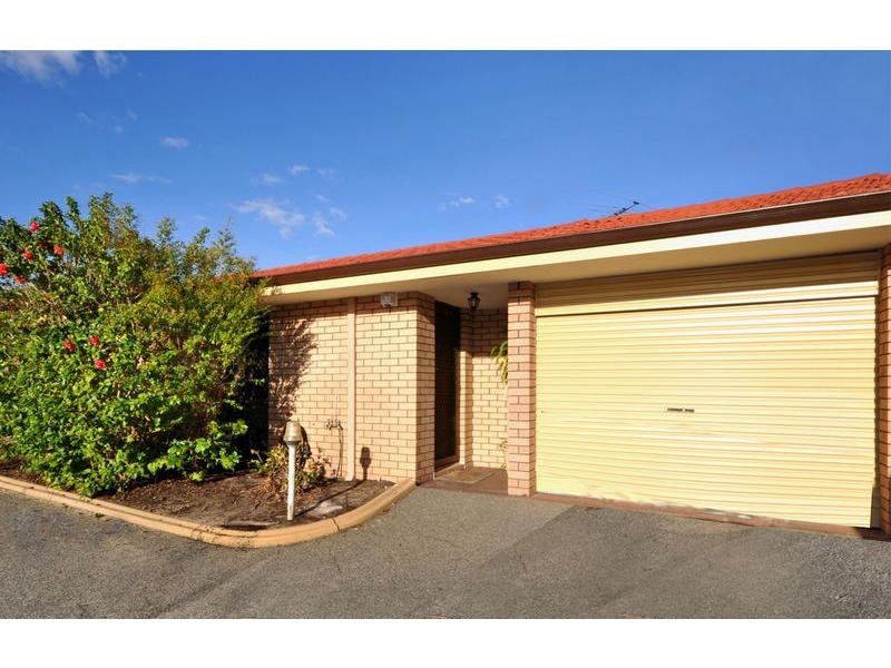 9/303 Wharf Street, Queens Park WA 6107