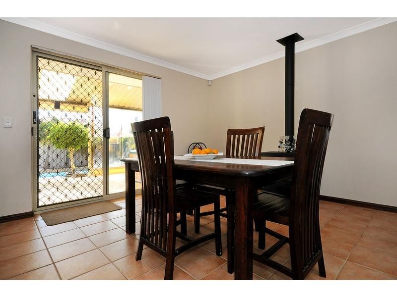 1 River Fig Place, Alexander Heights WA 6064