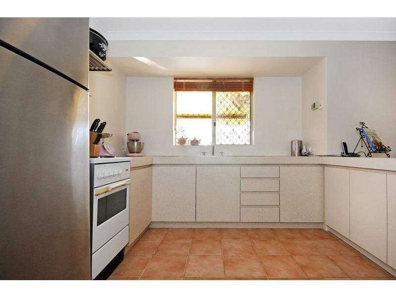 1 River Fig Place, Alexander Heights WA 6064