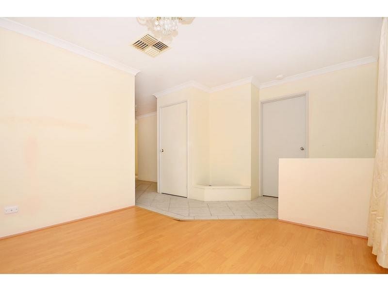 10 Guadalupe Drive, Ballajura WA 6066