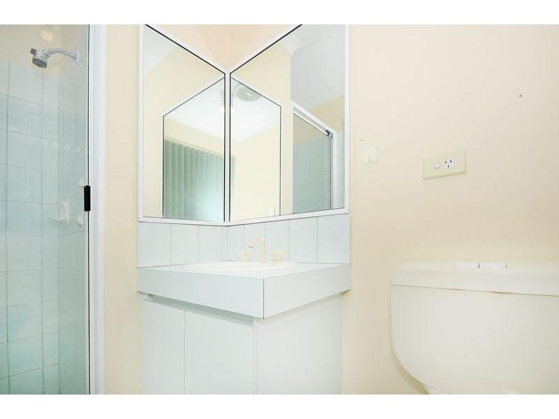 10 Guadalupe Drive, Ballajura WA 6066