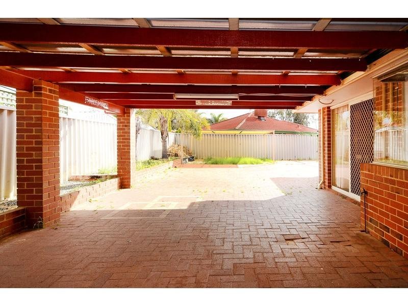 10 Guadalupe Drive, Ballajura WA 6066
