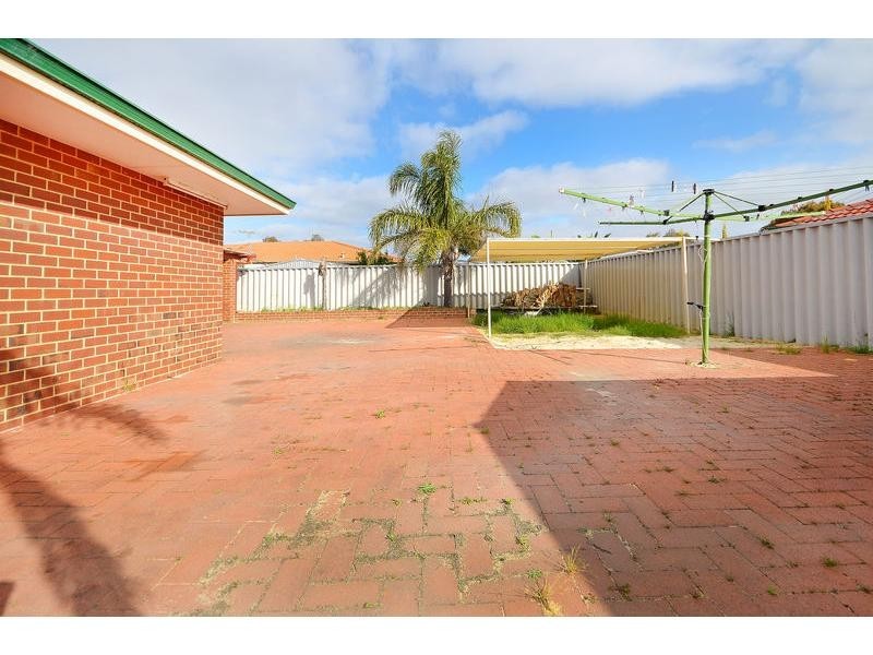 10 Guadalupe Drive, Ballajura WA 6066